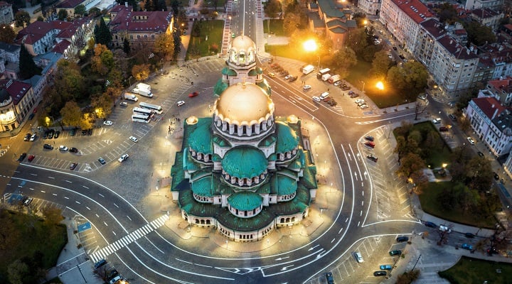 Четыре европейские страны, где можно открыть банковский счет